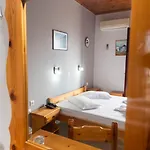 Hotel Nostos 2*