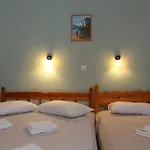 Nostos Hotel 2*