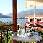 Hotel Nostos 2*