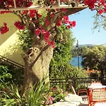 Nostos Hotel