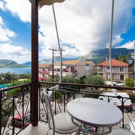 Nostos ホテル Perigiali