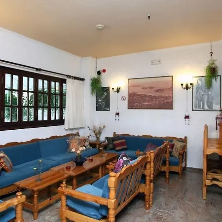 Hotel Nostos Perigiali