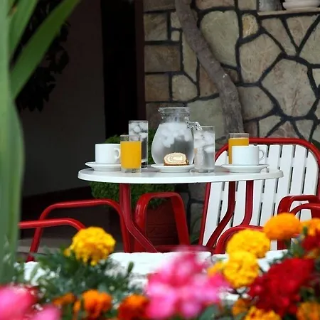 Nostos Hotel
