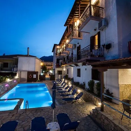 Hotel Nostos 2*
