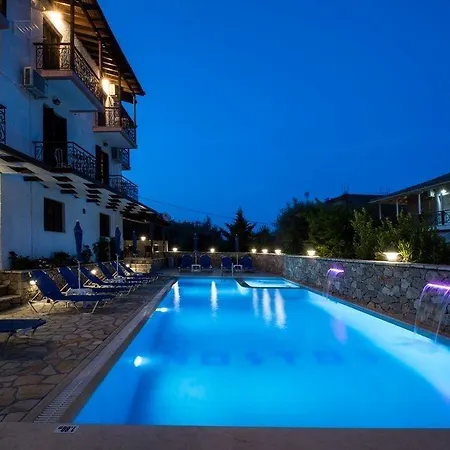 Nostos ホテル Perigiali