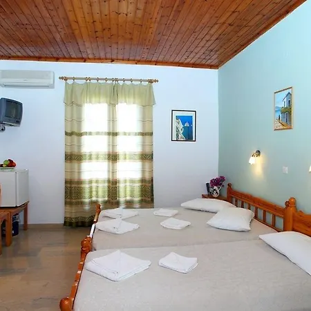 Hotel Nostos 2*