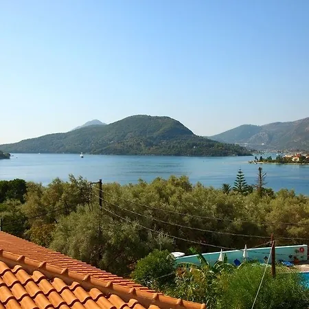 ホテル Nostos Perigiali