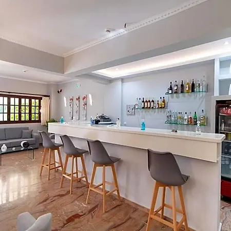Nostos Hotel