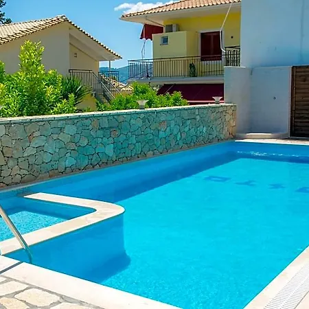 Nostos Hotel
