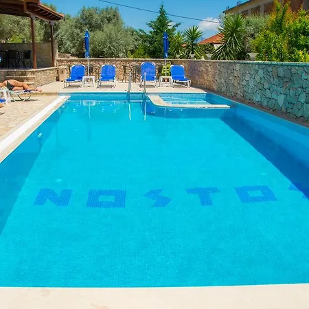 Nostos מלון 2*