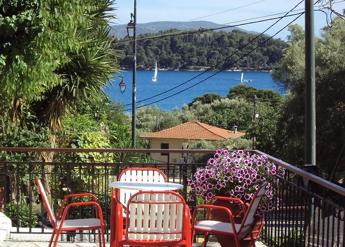 Nostos Hotel Perigiali