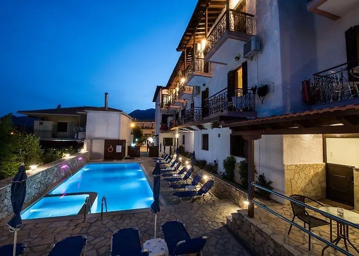 Hotel Nostos 2*