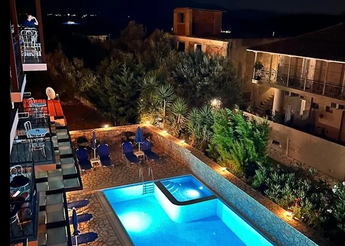 מלון Nostos Perigiali